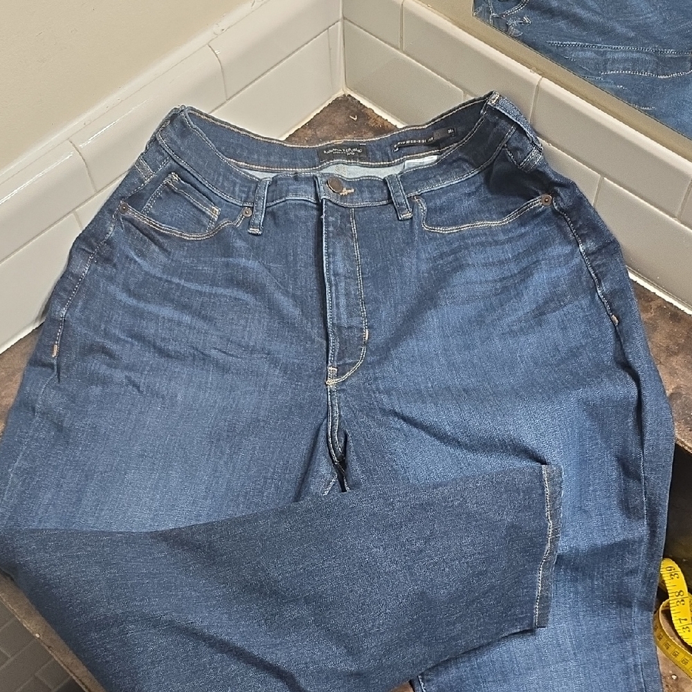 Banana Republic Curvy High-Rise Skinny Jeans in Deep Blue